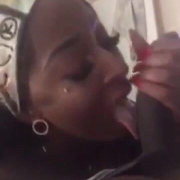 Kamo Bandz – I asked a girl to massage my huge cock!!!