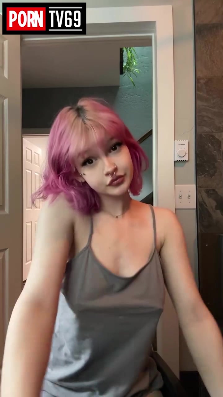 Amputeekay Onlyfans – Showing nipples under thin shirt!!!