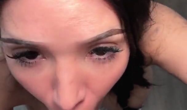 Minitinah Has Sex With Boyfriend And Cums In Her Mouth