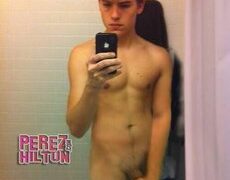 Dylan Sprouse Goes Nude And Shows Off His Big Cock
